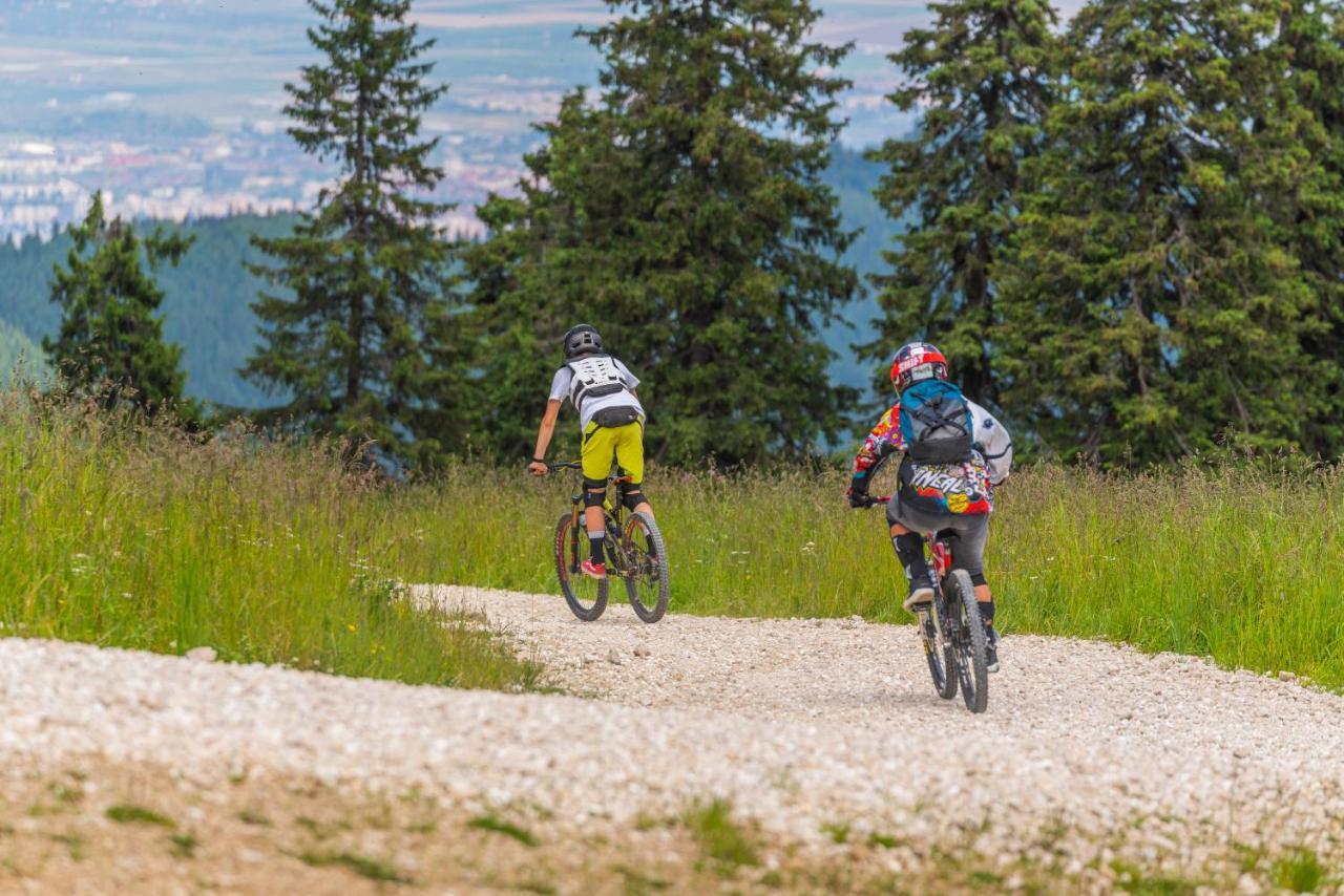 Yager Chalet Poiana Brasov Luaran gambar